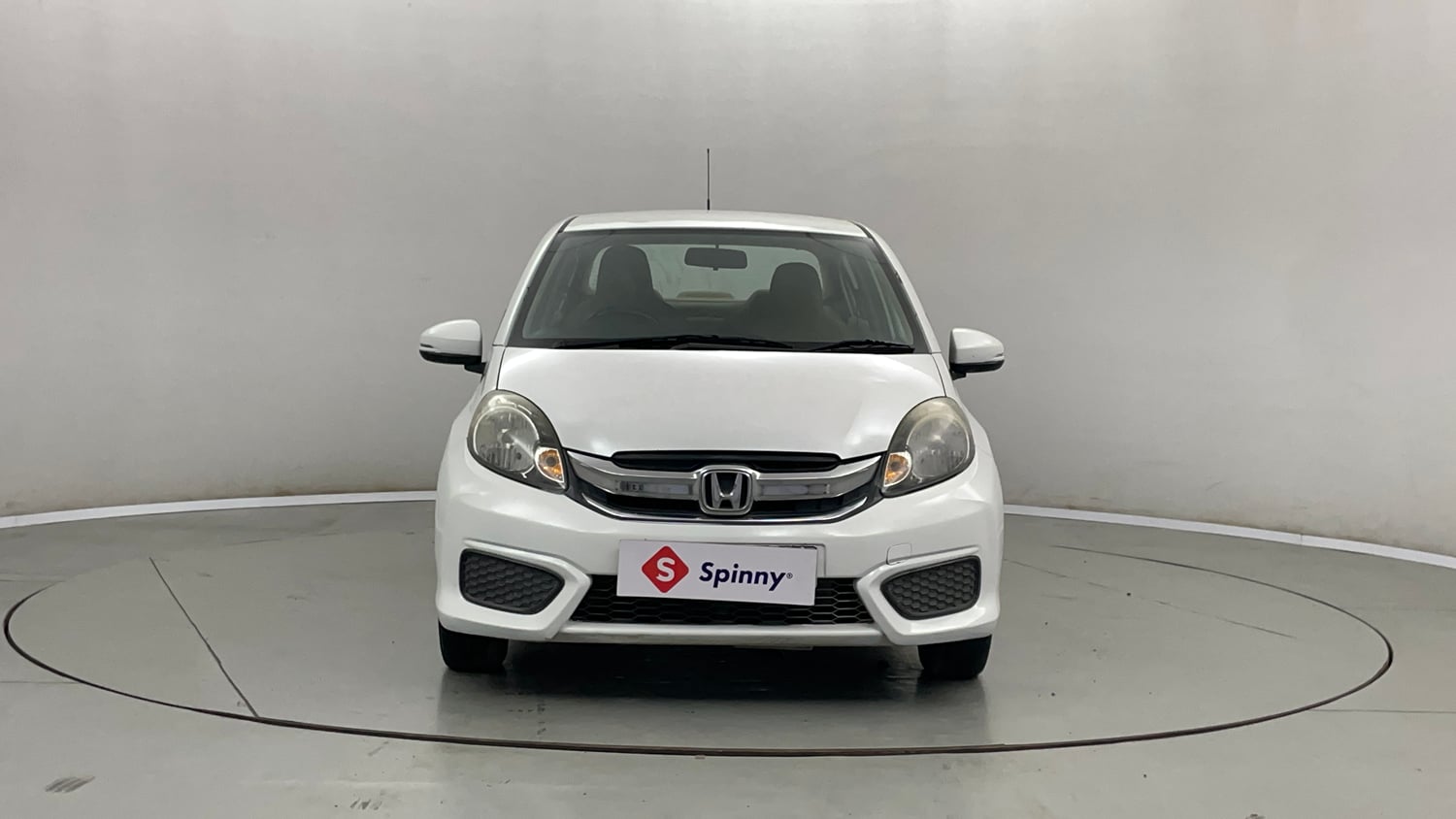 Used 2017 Honda Amaze 1.2 SX i-VTEC Petrol Manual exterior FRONT VIEW