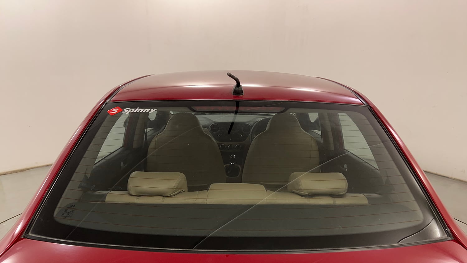 Used 2014 Hyundai Xcent S 1.2 Petrol Manual exterior BACK WINDSHIELD VIEW