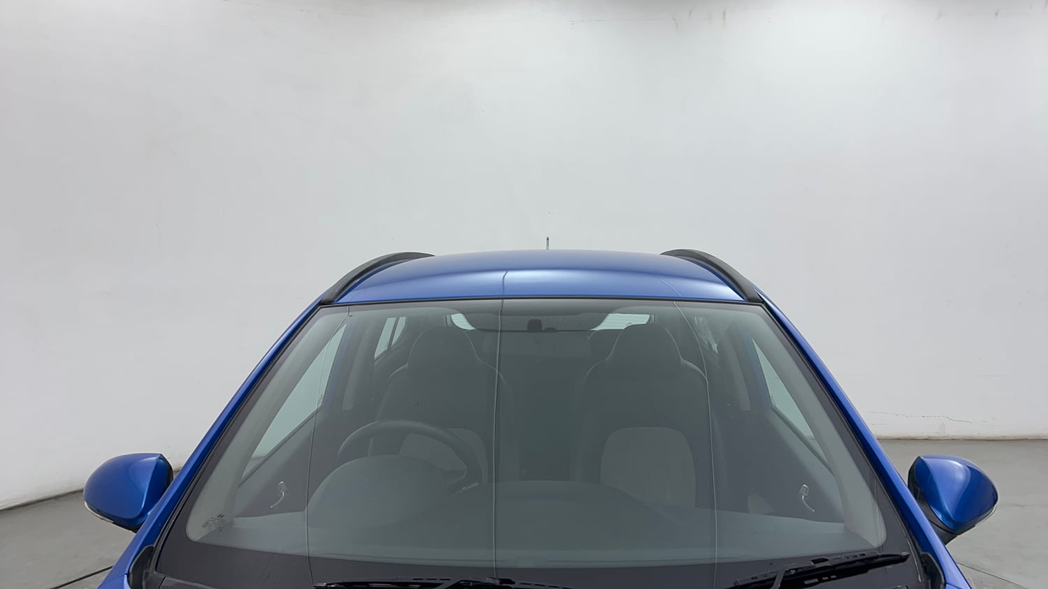 Used 2019 Hyundai Grand i10 Sportz 1.2 Kappa VTVT Petrol Manual exterior FRONT WINDSHIELD VIEW