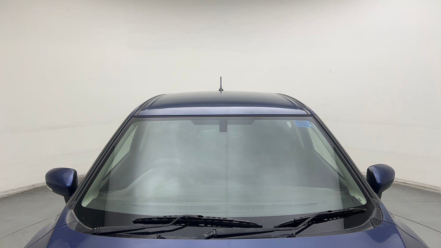 Used 2019 Maruti Suzuki Baleno Zeta Automatic Petrol Automatic exterior FRONT WINDSHIELD VIEW