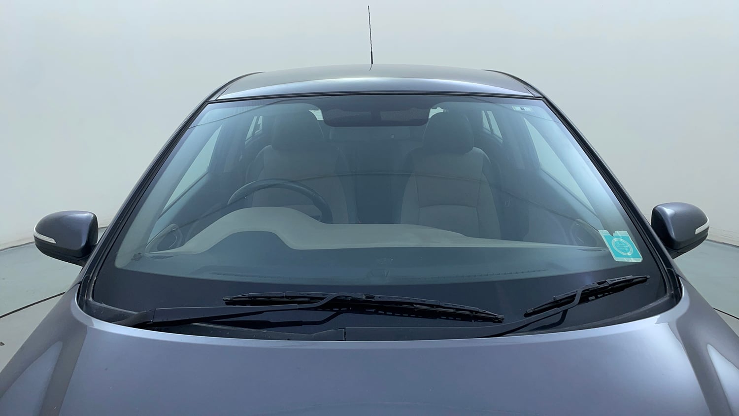 Used 2014 Hyundai Elite i20 Asta 1.2 Petrol Manual exterior FRONT WINDSHIELD VIEW