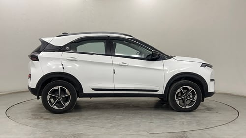 Used 2026 Tata Nexon Creative 1.2 iCNG 6MT Cng Manual exterior RIGHT SIDE VIEW