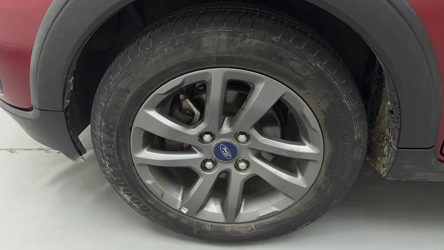 Used 2019 Ford Freestyle Titanium Plus 1.2 Ti-VCT Petrol Manual tyres LEFT FRONT TYRE RIM VIEW