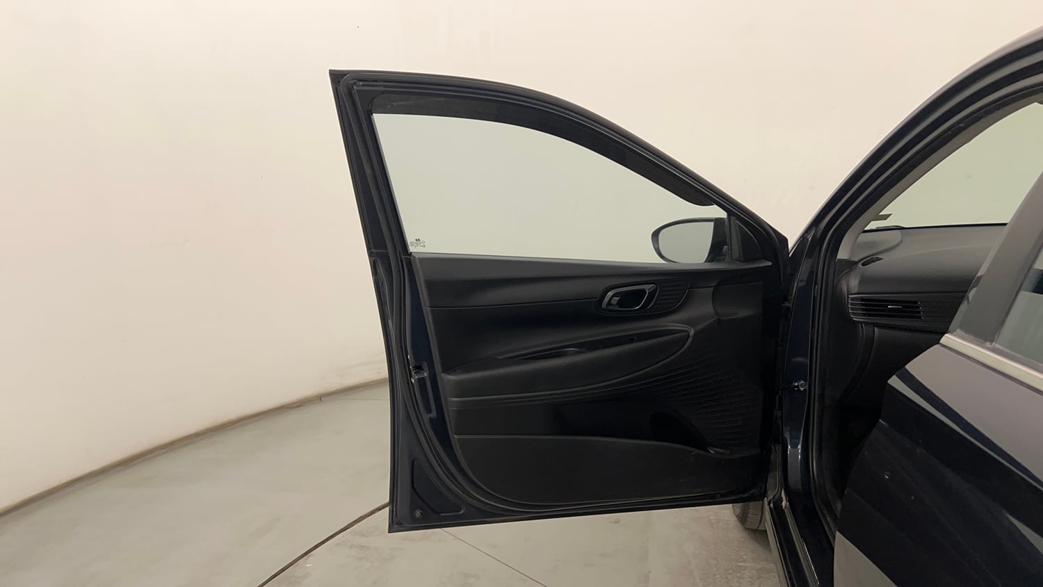 Used 2023 Hyundai i20 Sportz 1.2 IVT Petrol Automatic interior LEFT FRONT DOOR OPEN VIEW