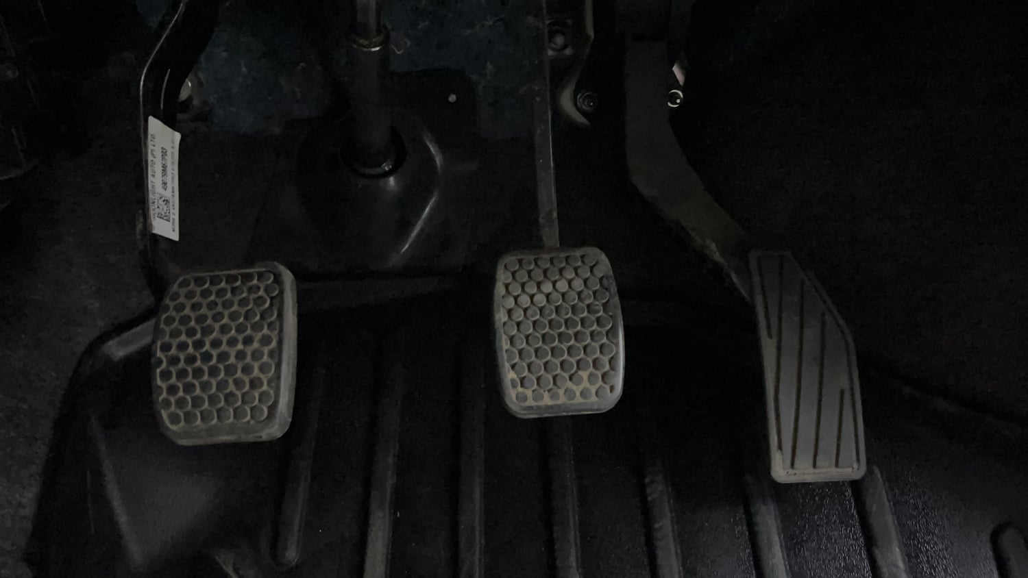 Used 2022 Maruti Suzuki Alto 800 VXi Petrol Manual interior PEDALS VIEW
