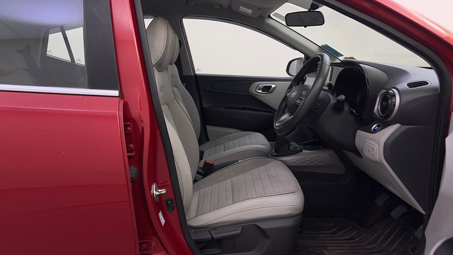 Used 2024 Hyundai Grand i10 Nios Asta 1.2 Kappa Petrol Manual interior RIGHT SIDE FRONT DOOR CABIN VIEW