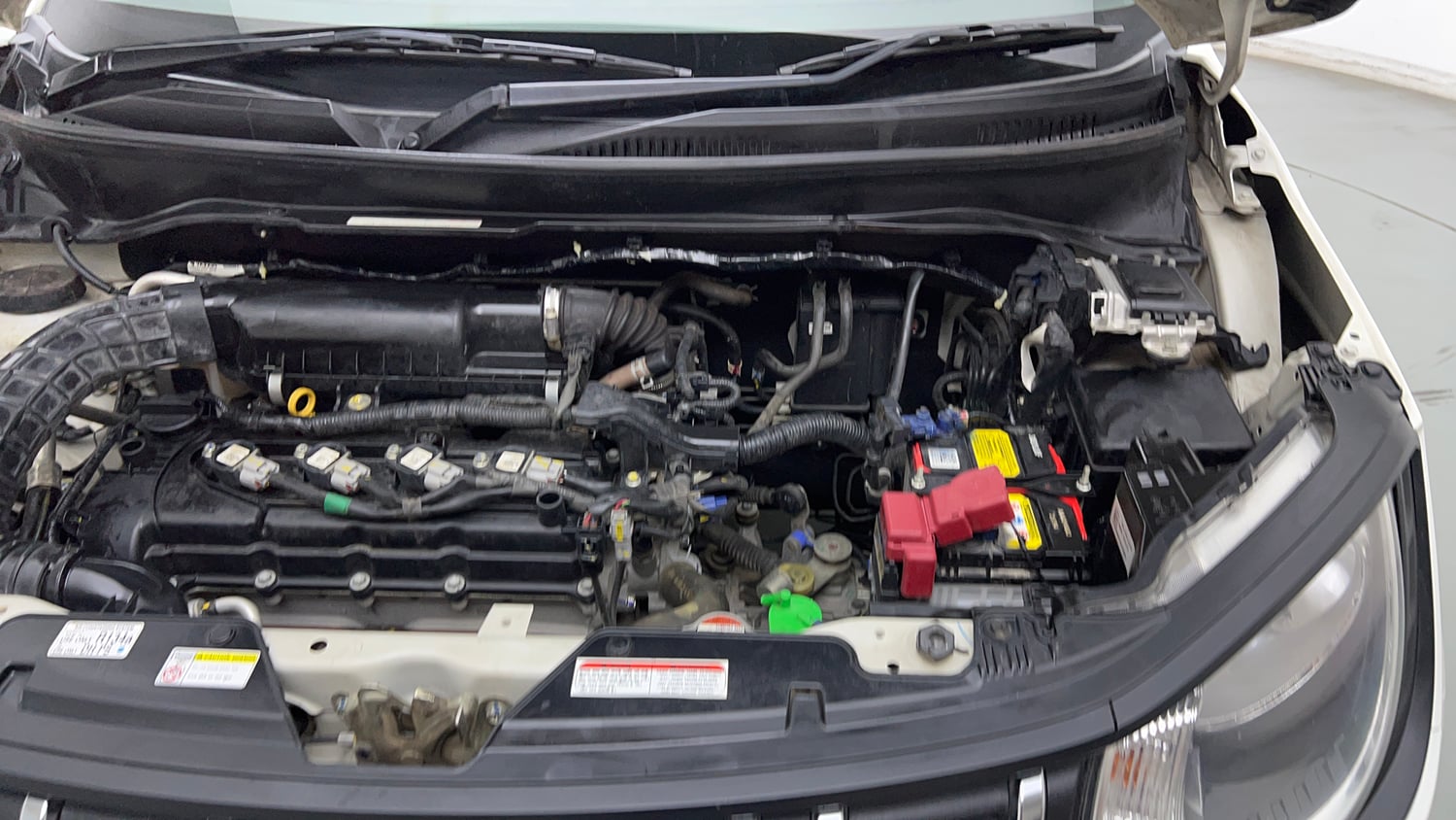 Used 2024 Maruti Suzuki Ignis Sigma 1.2 MT Petrol Manual engine ENGINE LEFT SIDE VIEW