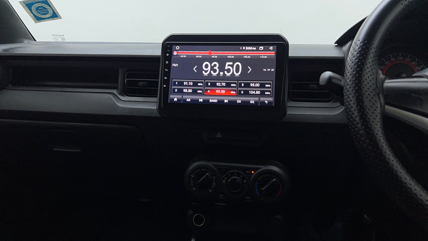 Used 2024 Maruti Suzuki Ignis Sigma 1.2 MT Petrol Manual interior MUSIC SYSTEM & AC CONTROL VIEW