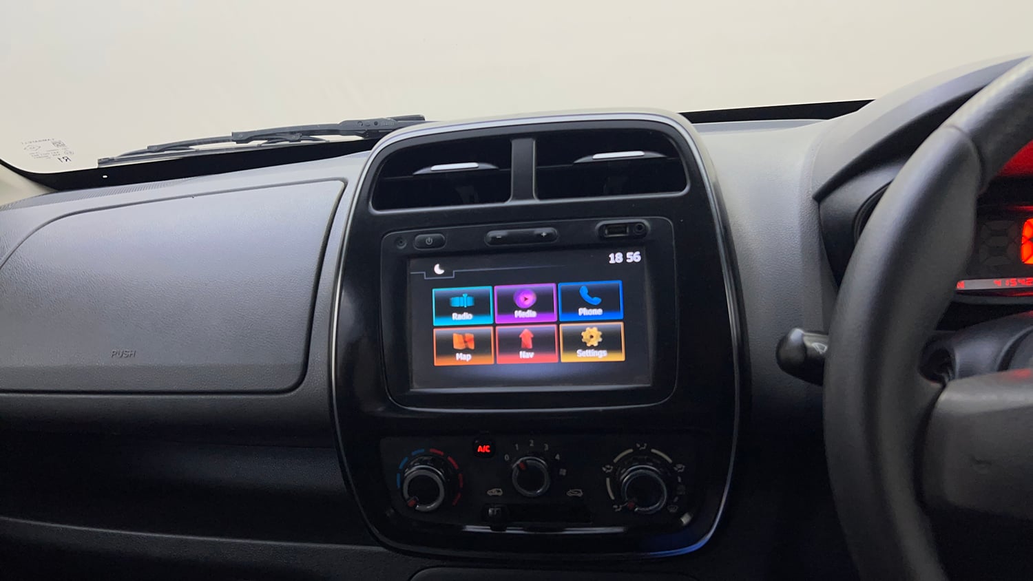 Used 2017 Renault Kwid 1.0 RXT AMT Petrol Automatic top_features Touch screen infotainment system