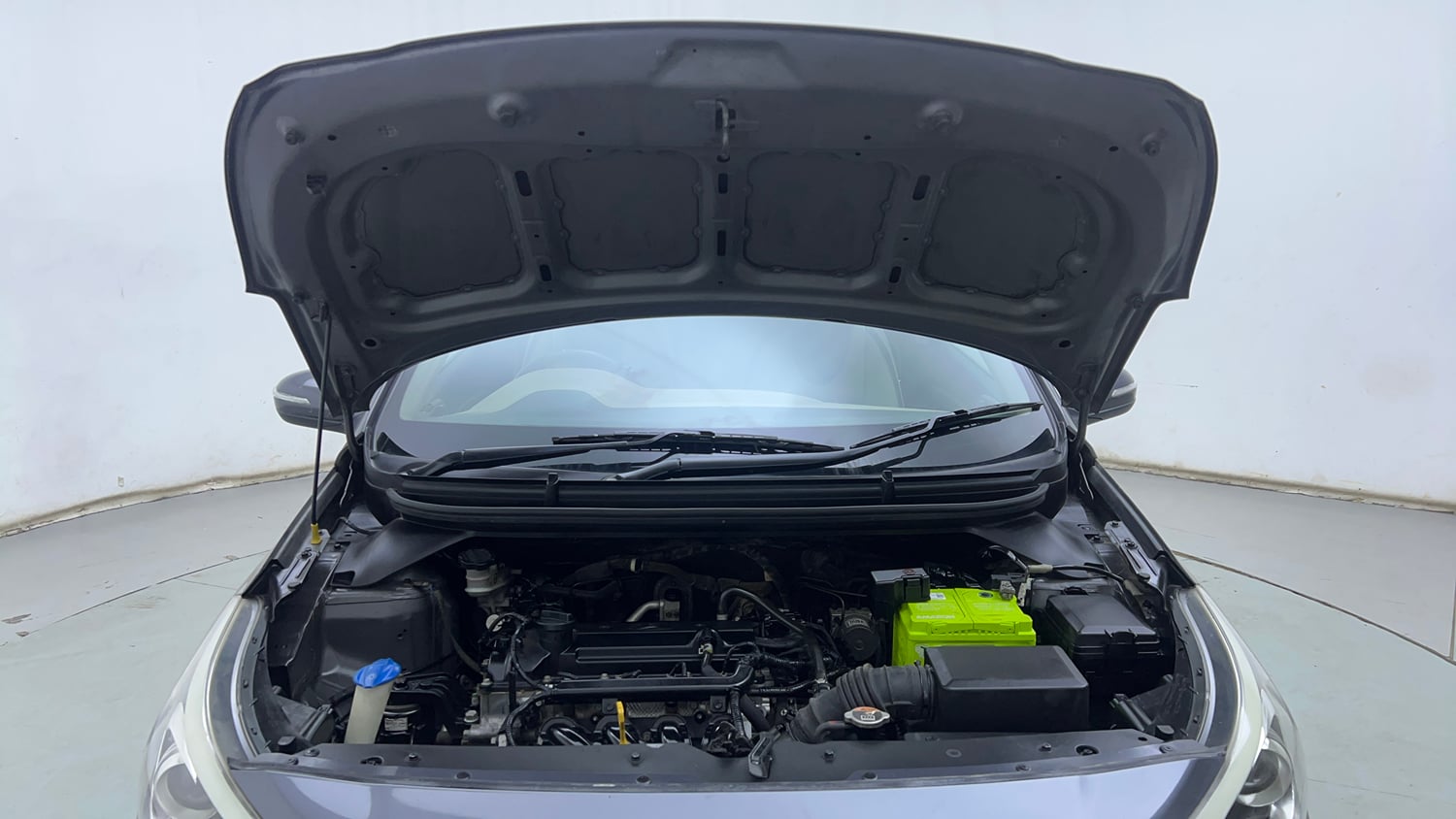Used 2017 Hyundai Elite i20 Asta 1.2 Petrol Manual engine ENGINE & BONNET OPEN FRONT VIEW