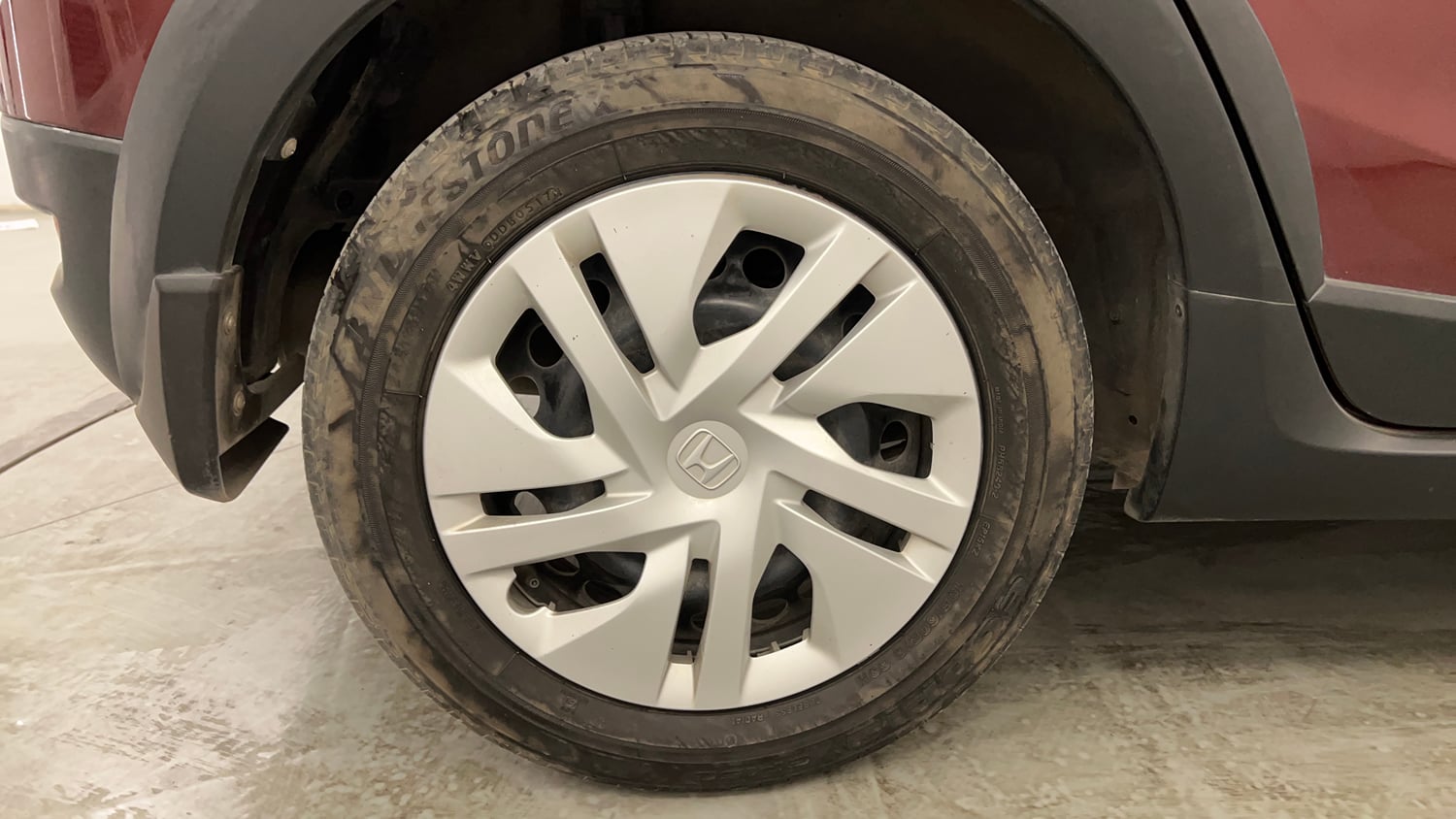 Used 2017 Honda WR-V S MT Petrol Petrol Manual tyres RIGHT REAR TYRE RIM VIEW