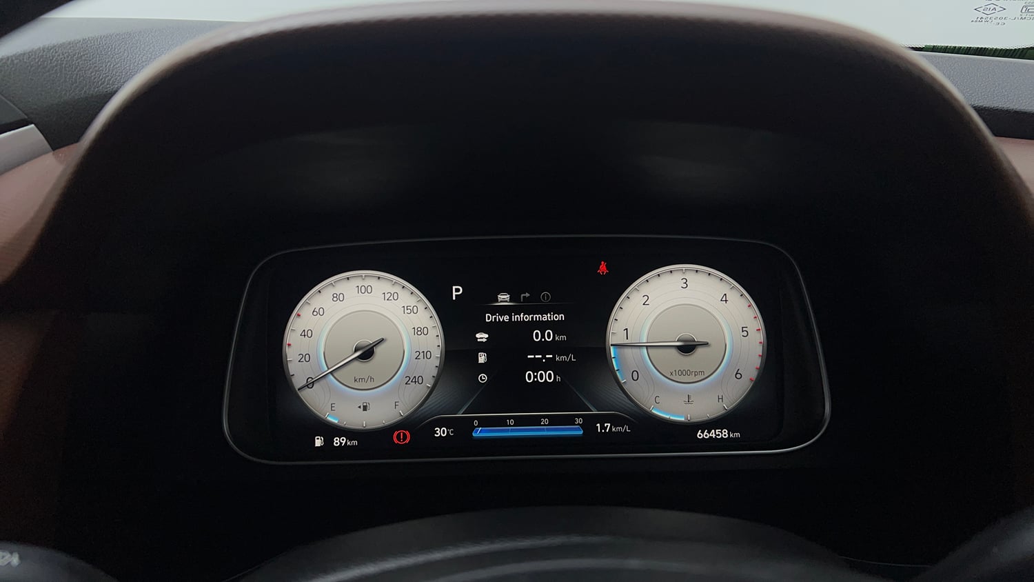 Used 2022 Hyundai Alcazar Signature (O) 6 STR 1.5 Diesel AT Diesel Automatic interior CLUSTERMETER VIEW