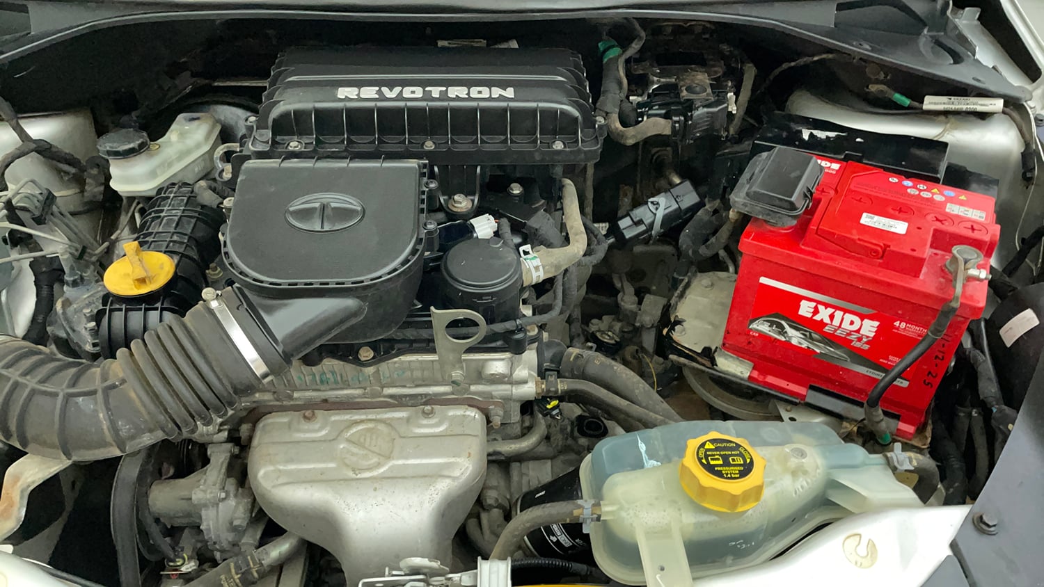 Used 2018 Tata Tiago Revotron XZ Petrol Manual engine ENGINE LEFT SIDE VIEW
