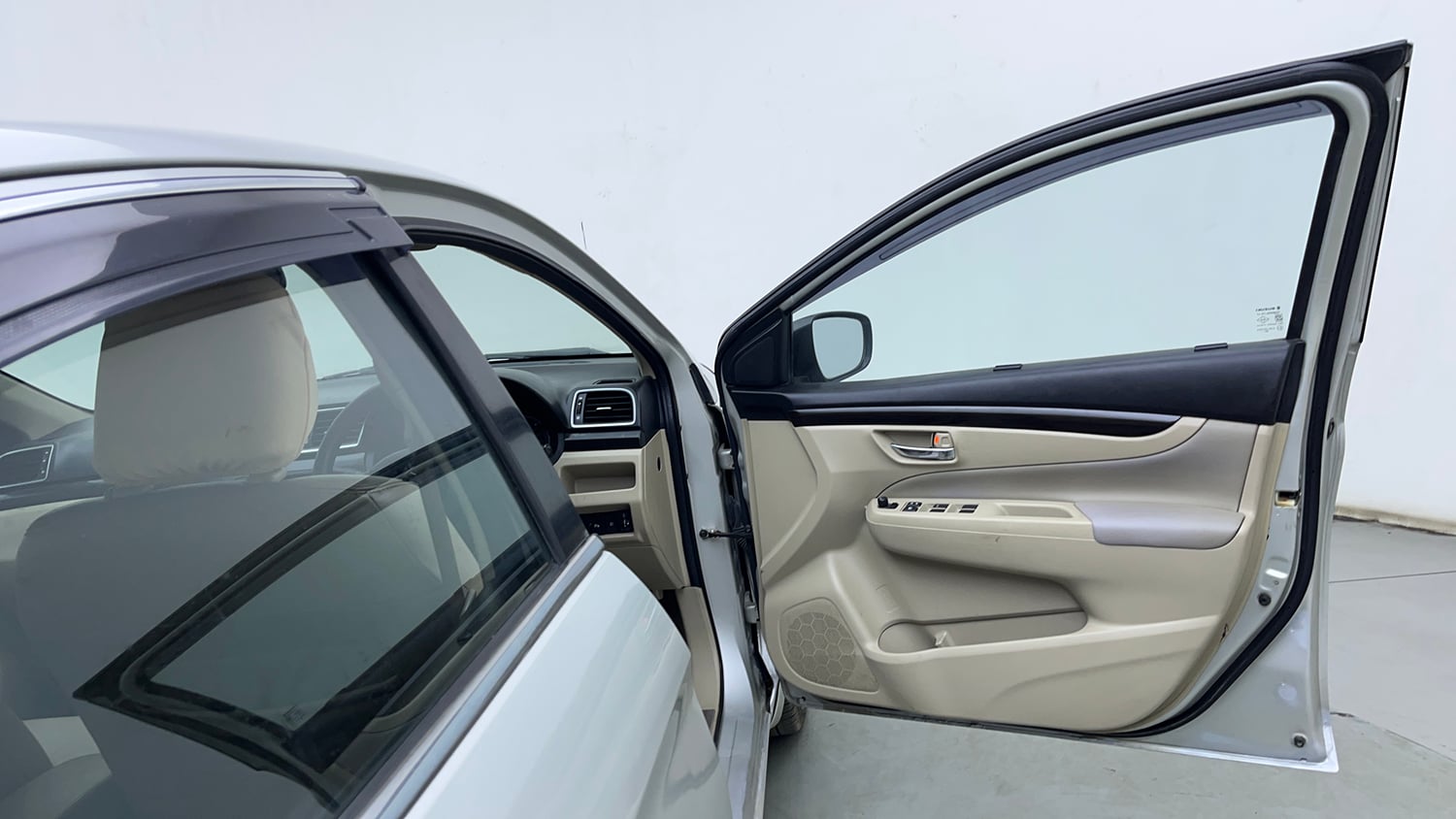 Used 2017 Maruti Suzuki Ciaz Alpha 1.4 AT Petrol Automatic interior RIGHT FRONT DOOR OPEN VIEW