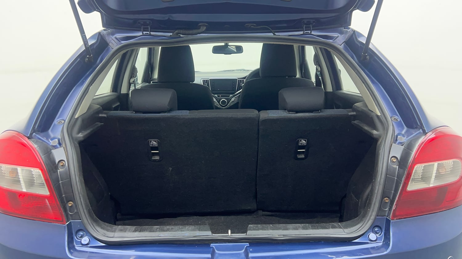 Used 2019 Maruti Suzuki Baleno Zeta Automatic Petrol Automatic interior DICKY INSIDE VIEW