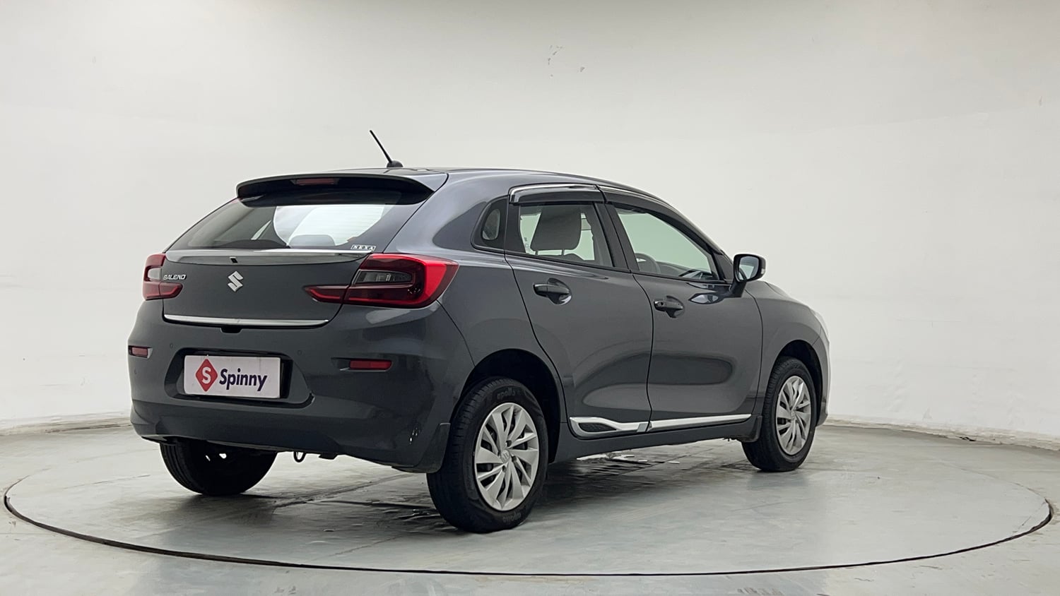Used 2025 Maruti Suzuki Baleno Delta MT Petrol Manual exterior RIGHT REAR CORNER VIEW