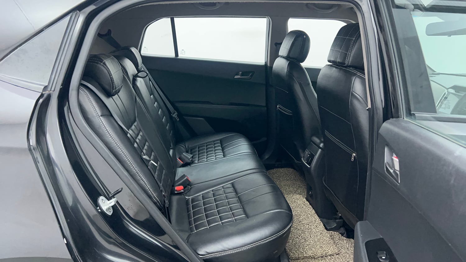 Used 2016 Hyundai Creta 1.6 SX Diesel Manual interior RIGHT SIDE REAR DOOR CABIN VIEW
