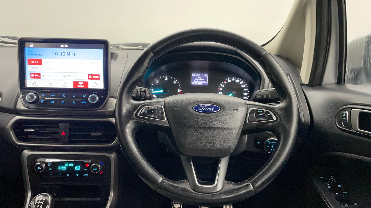 Used 2019 Ford EcoSport Titanium 1.5L TDCi Diesel Manual interior STEERING VIEW