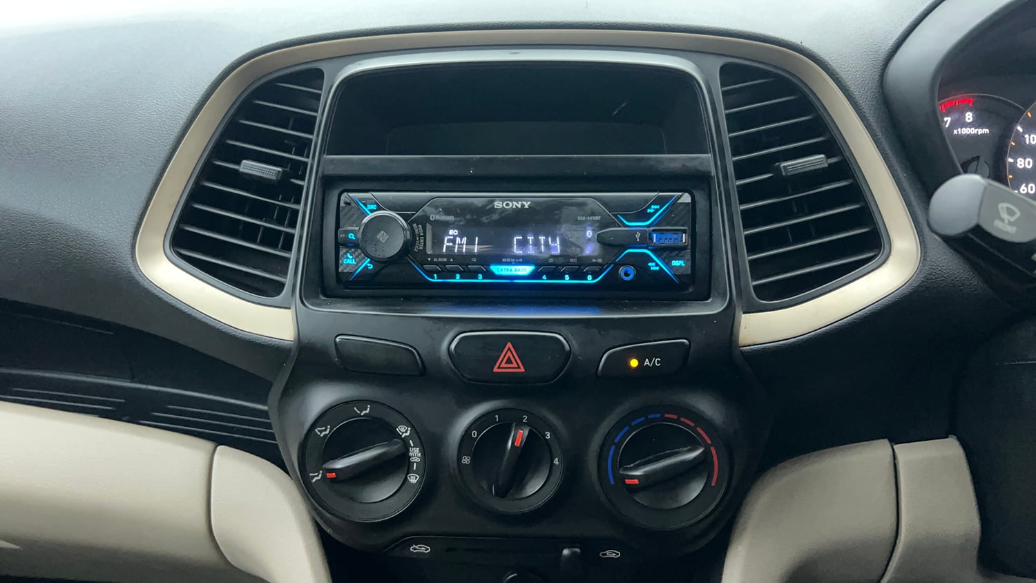 Used 2019 Hyundai Santro Era Executive Petrol Manual interior MUSIC SYSTEM & AC CONTROL VIEW
