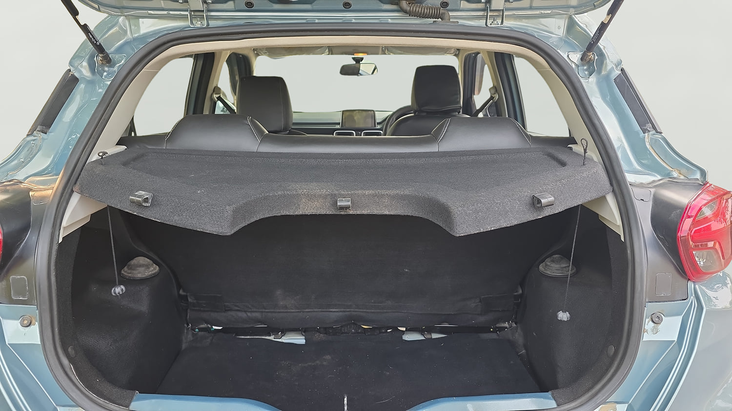 Used 2023 Tata Punch Accomplished MT Petrol Manual interior DICKY INSIDE VIEW