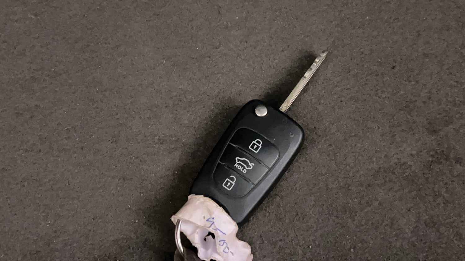 Used 2014 Hyundai i10 Sportz 1.1 iRDE2 Petrol Manual extra CAR KEY VIEW