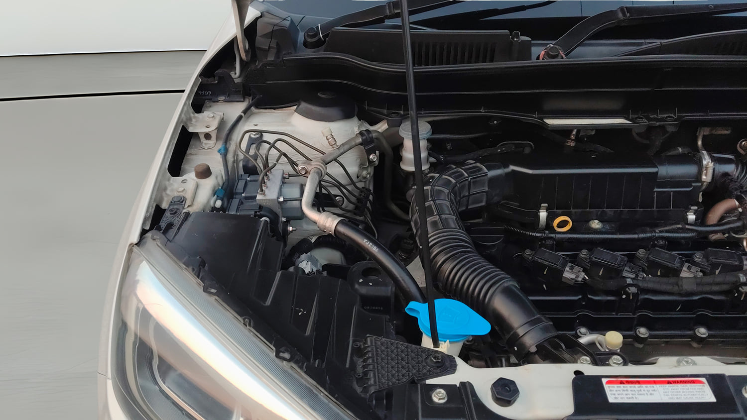 Used 2021 maruti-suzuki Vitara Brezza ZXi Petrol Manual engine ENGINE RIGHT SIDE VIEW
