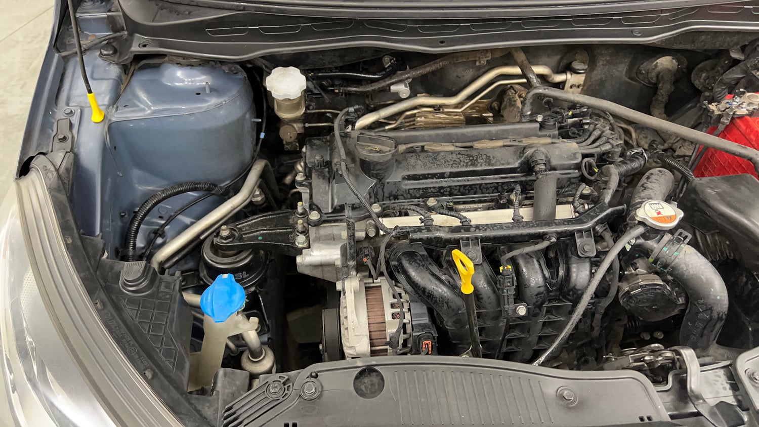 Used 2014 Hyundai i20 Asta 1.2 Petrol Manual engine ENGINE RIGHT SIDE VIEW