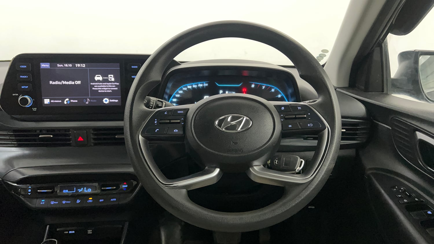 Used 2023 Hyundai i20 Sportz 1.2 IVT Petrol Automatic interior STEERING VIEW
