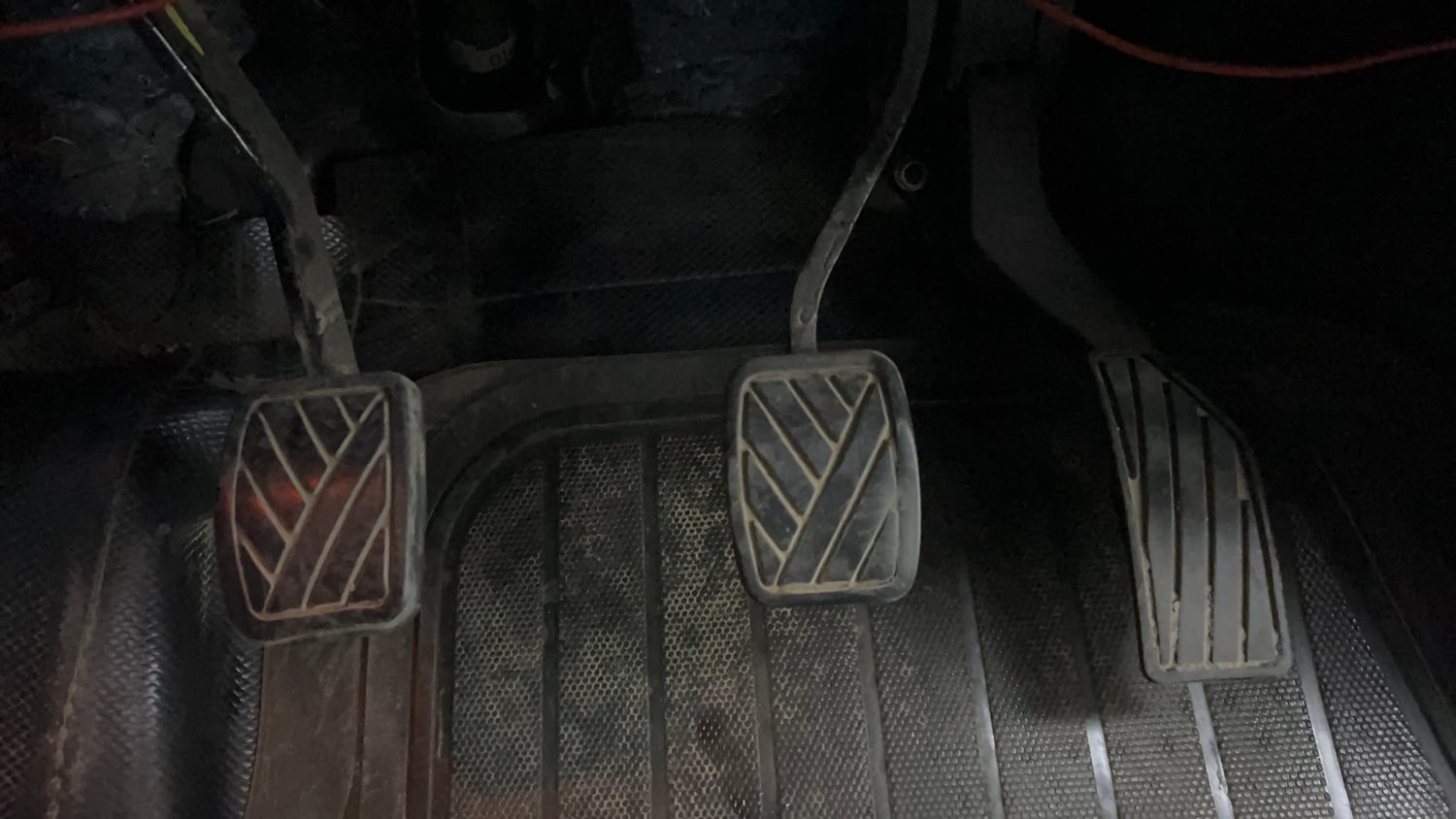 Used 2018 Maruti Suzuki Vitara Brezza [2016-2020] ZDi Plus Diesel Manual interior PEDALS VIEW