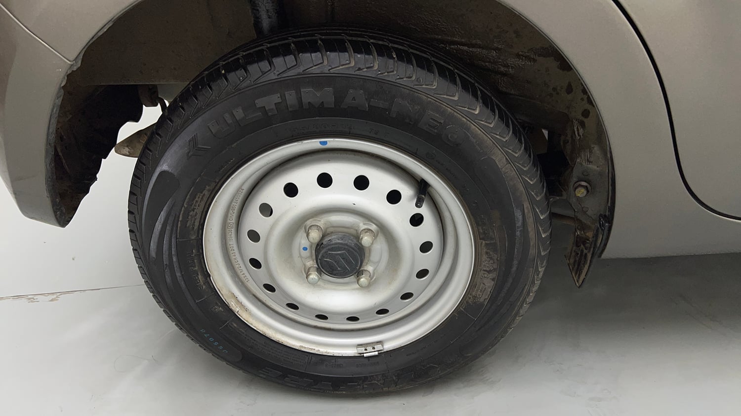 Used 2025 Maruti Suzuki Wagon R LXI 1.0 CNG Cng Manual tyres RIGHT REAR TYRE RIM VIEW