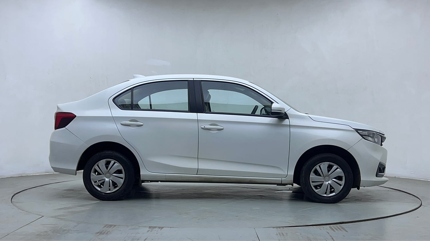 Used 2024 Honda Amaze S 1.2 Petrol CVT Petrol Automatic exterior RIGHT SIDE VIEW