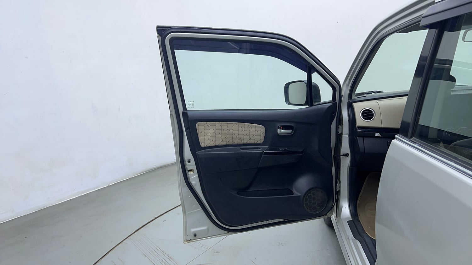 Used 2018 Maruti Suzuki Wagon R VXI+ (O) Petrol Manual interior LEFT FRONT DOOR OPEN VIEW