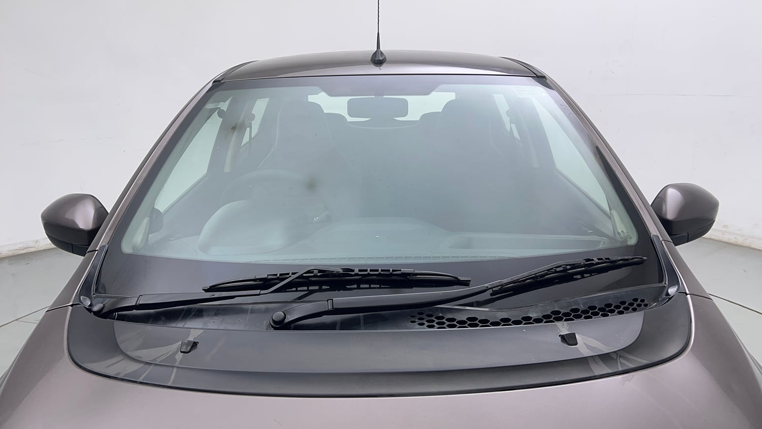 Used 2018 Tata Tiago Revotron XTA Petrol Automatic exterior FRONT WINDSHIELD VIEW