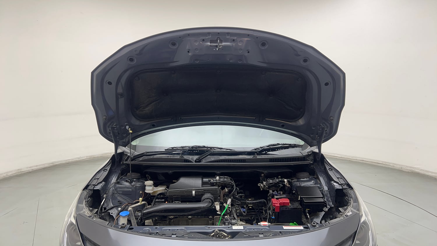 Used 2023 Maruti Suzuki Baleno Sigma MT Petrol Manual engine ENGINE & BONNET OPEN FRONT VIEW