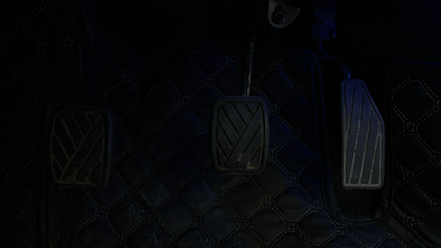 Used 2022 Maruti Suzuki Wagon R VXI 1.0 Petrol Manual interior PEDALS VIEW