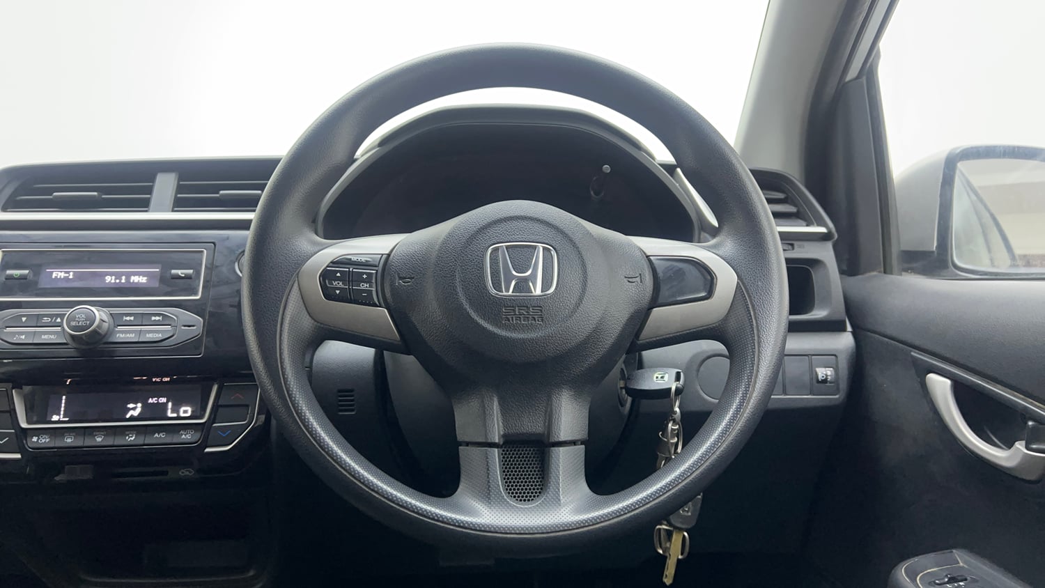 Used 2016 Honda BR-V S Petrol Petrol Manual interior STEERING VIEW