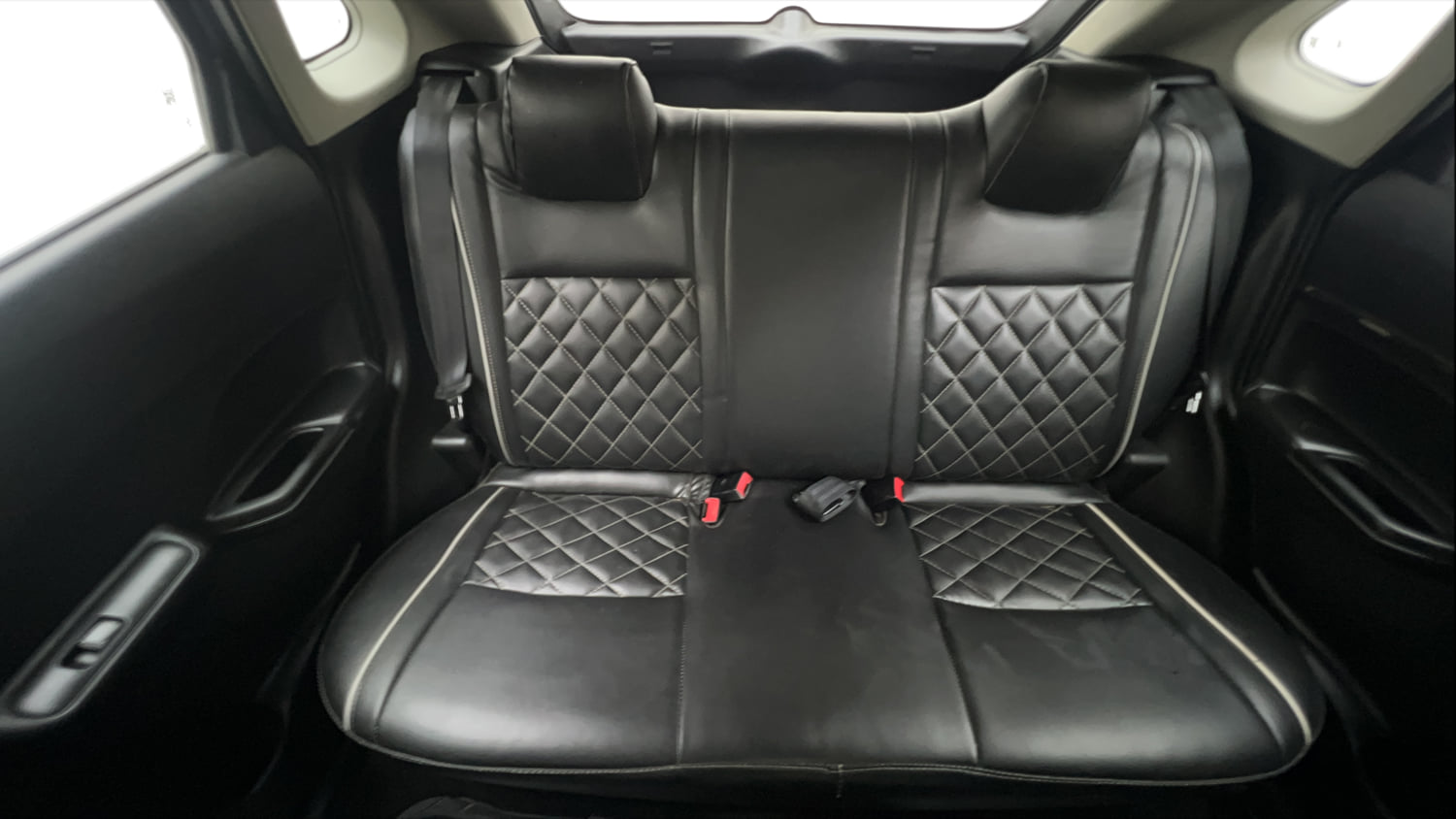 Used 2021 Maruti Suzuki Baleno Sigma Petrol Manual interior REAR SEAT CONDITION VIEW