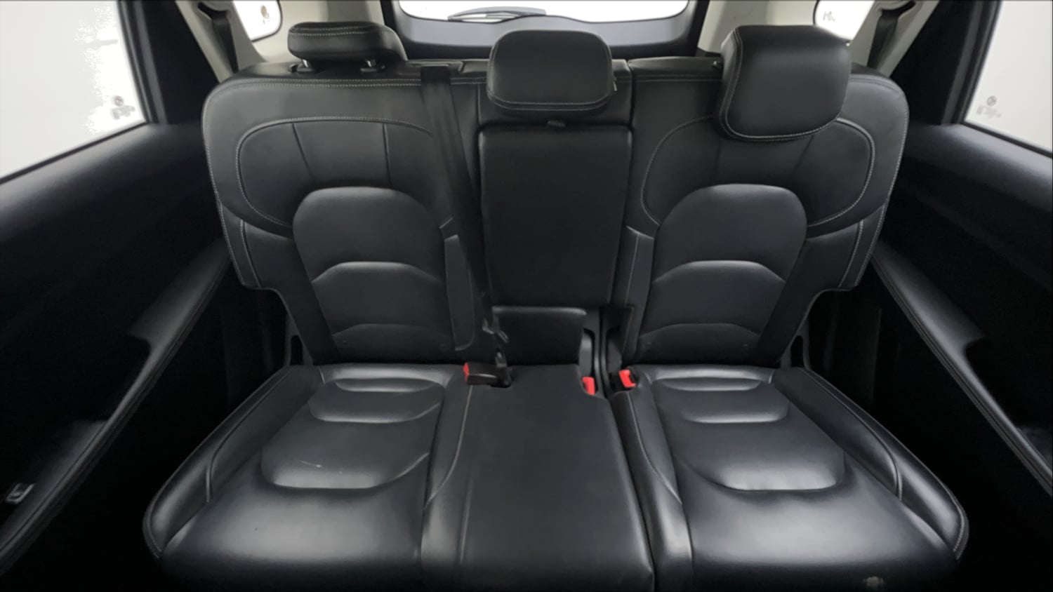 Used 2022 MG Motors Hector Sharp 2.0 Diesel Turbo MT Diesel Manual interior REAR SEAT CONDITION VIEW