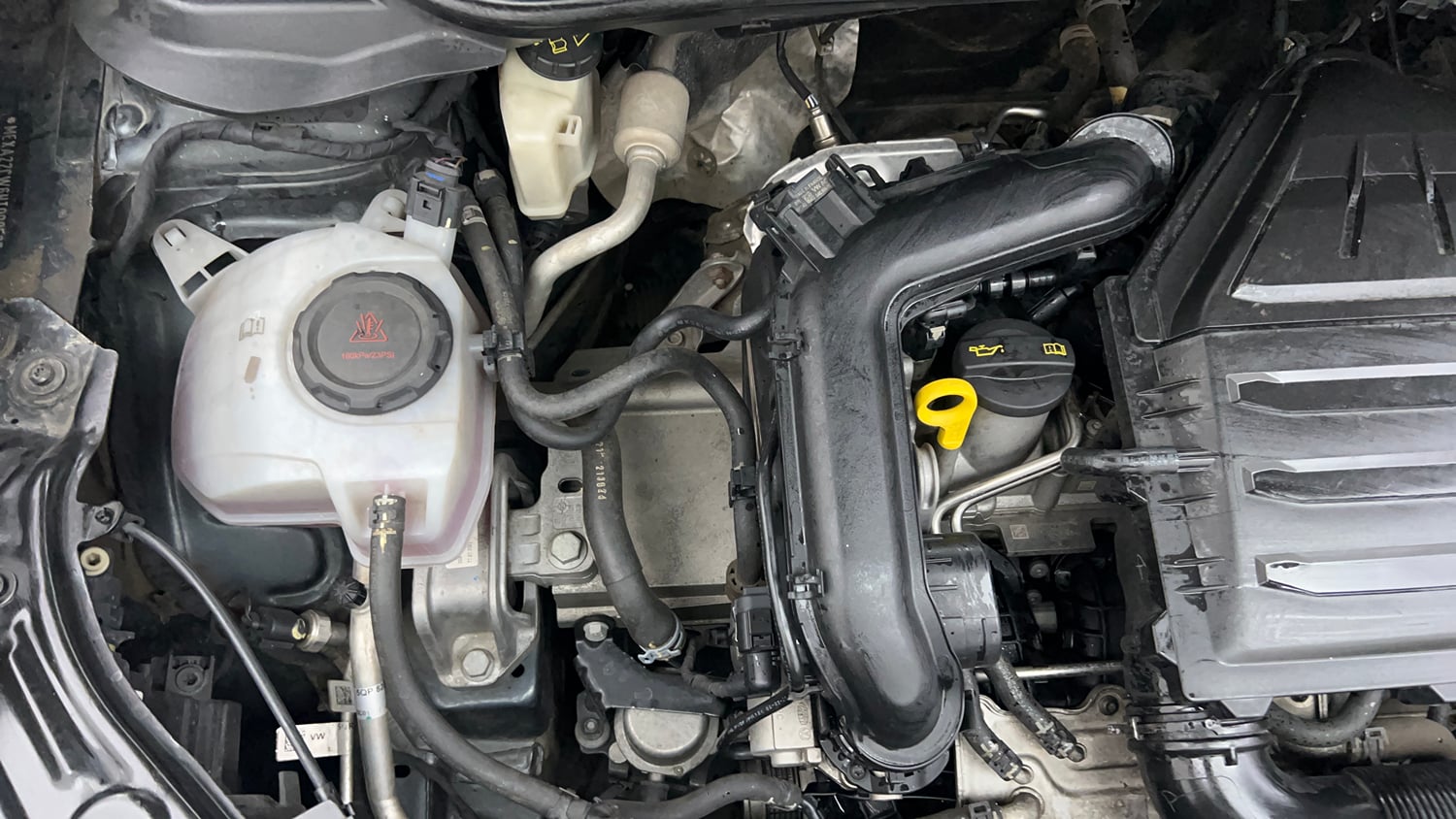 Used 2022 Volkswagen Taigun Highline 1.0 TSI AT Petrol Automatic engine ENGINE RIGHT SIDE VIEW