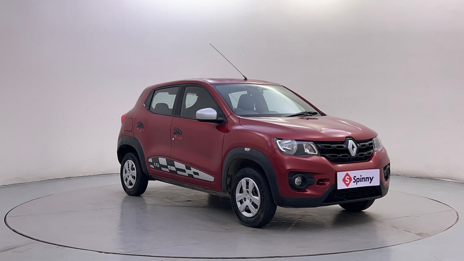 Used 2017 Renault Kwid 1.0 RXT AMT Petrol Automatic exterior RIGHT FRONT CORNER VIEW