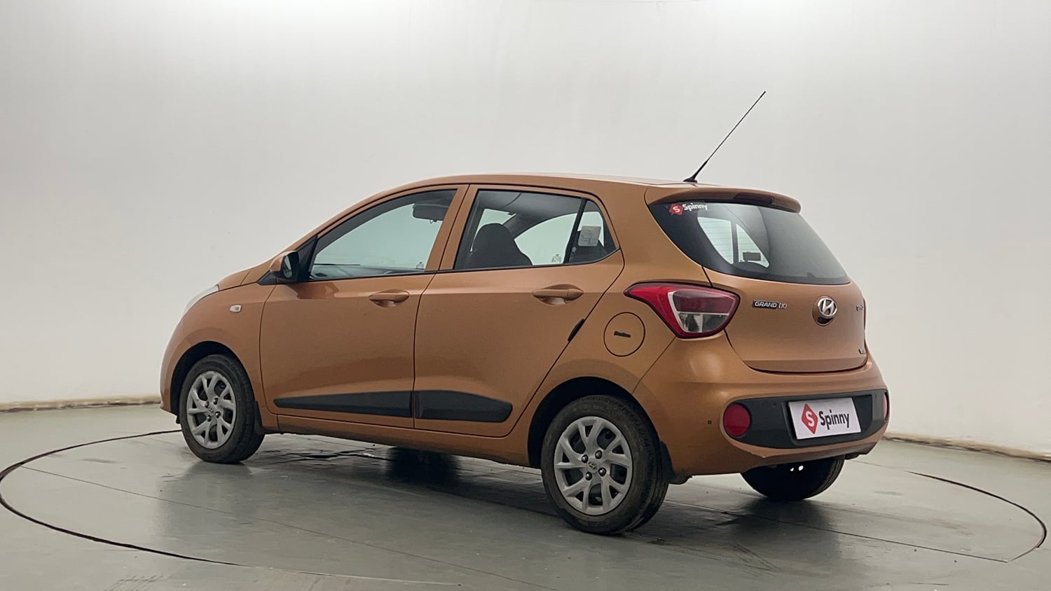 Used 2017 Hyundai Grand i10 Sportz 1.2 Kappa VTVT Petrol Manual exterior LEFT REAR CORNER VIEW