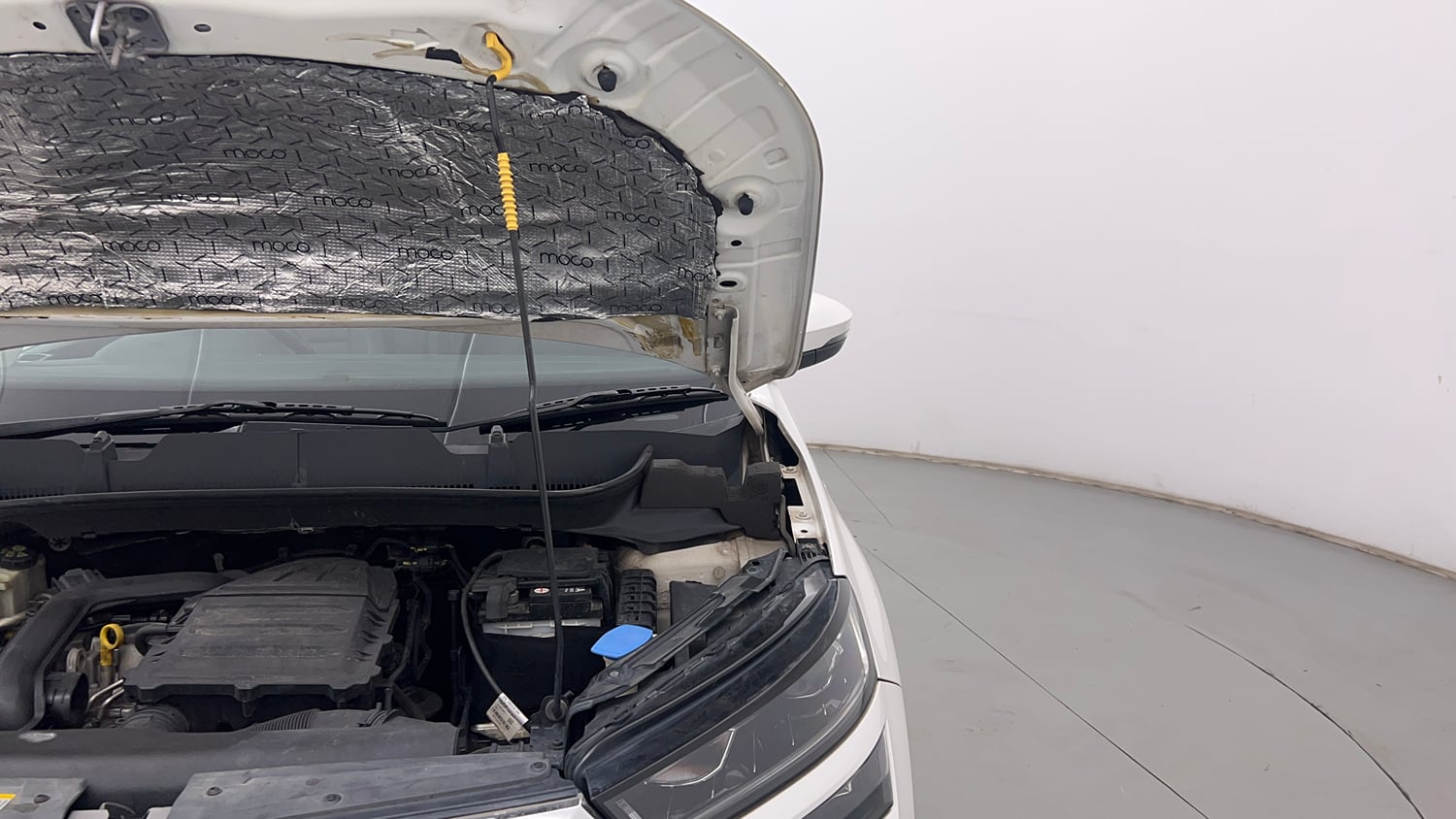 Used 2022 Skoda Kushaq Style 1.0L TSI AT Petrol Automatic engine ENGINE LEFT SIDE HINGE & APRON VIEW