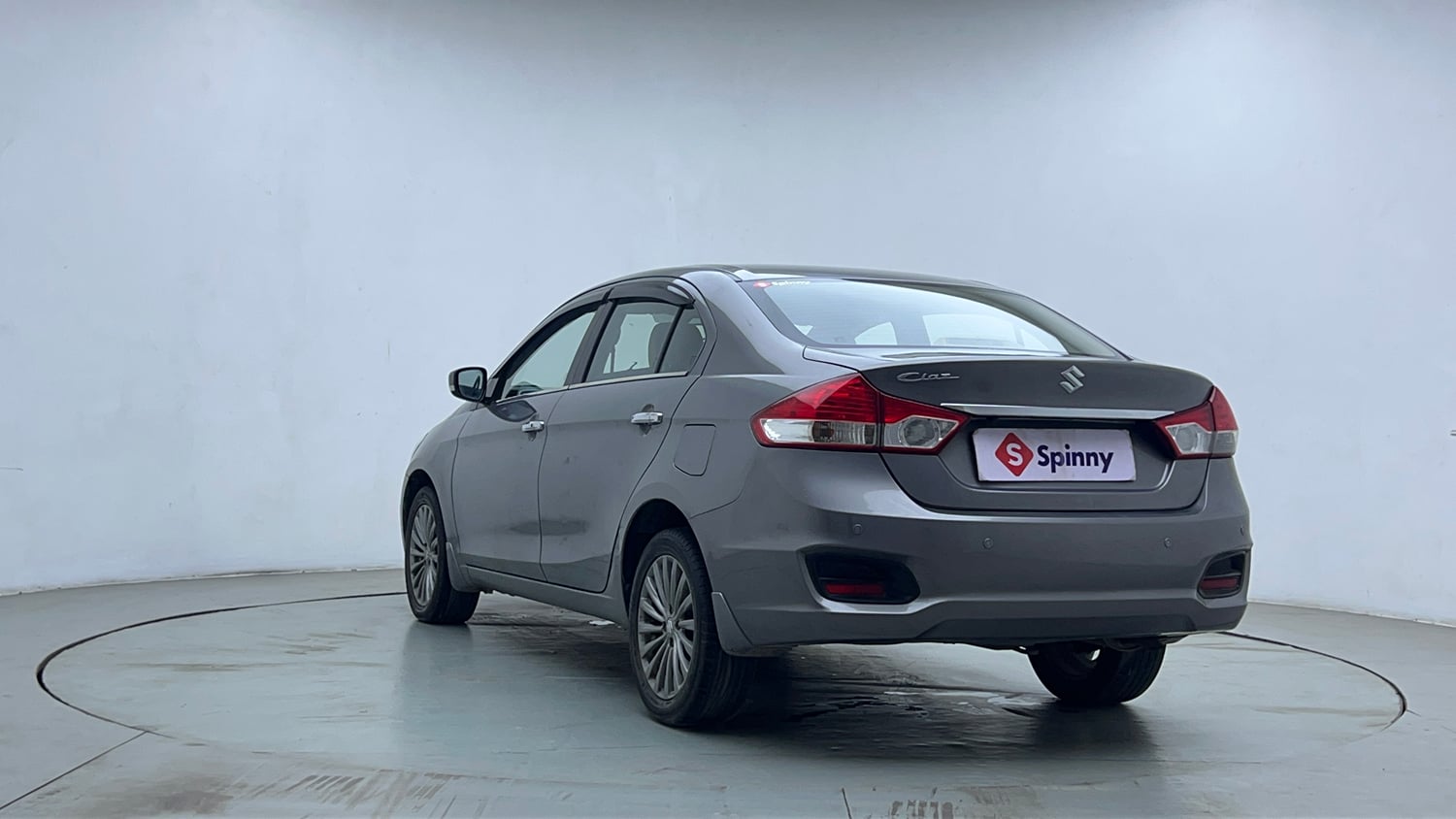 Used 2018 Maruti Suzuki Ciaz Alpha 1.4 AT Petrol Automatic exterior LEFT REAR CORNER VIEW