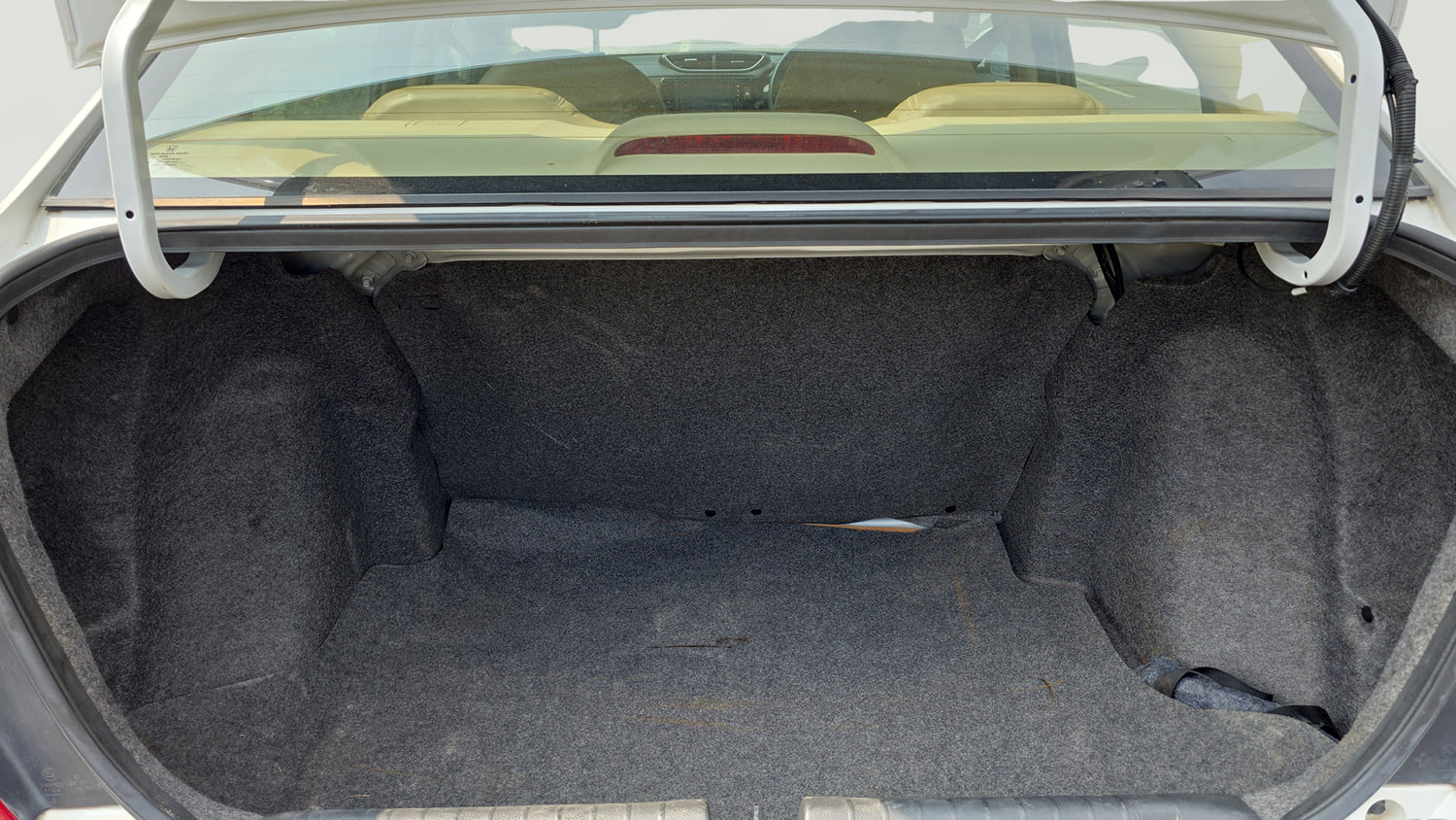 Used 2023 Honda Amaze VX 1.2 Petrol MT Petrol Manual interior DICKY INSIDE VIEW