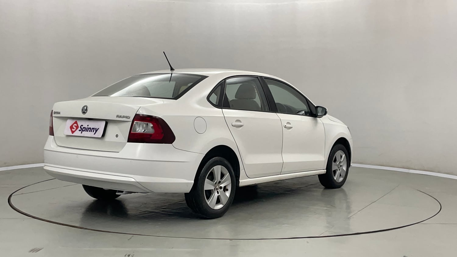 Used 2019 Skoda Rapid Ambition 1.6 MPI AT Petrol Automatic exterior RIGHT REAR CORNER VIEW