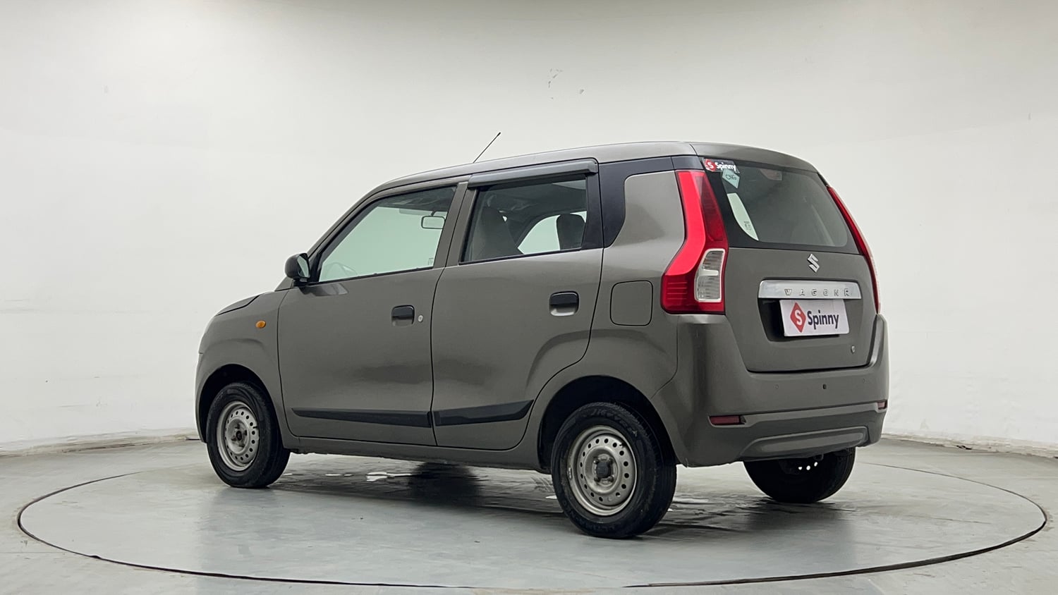 Used 2019 Maruti Suzuki Wagon R LXi 1.0 CNG Cng Manual exterior LEFT REAR CORNER VIEW