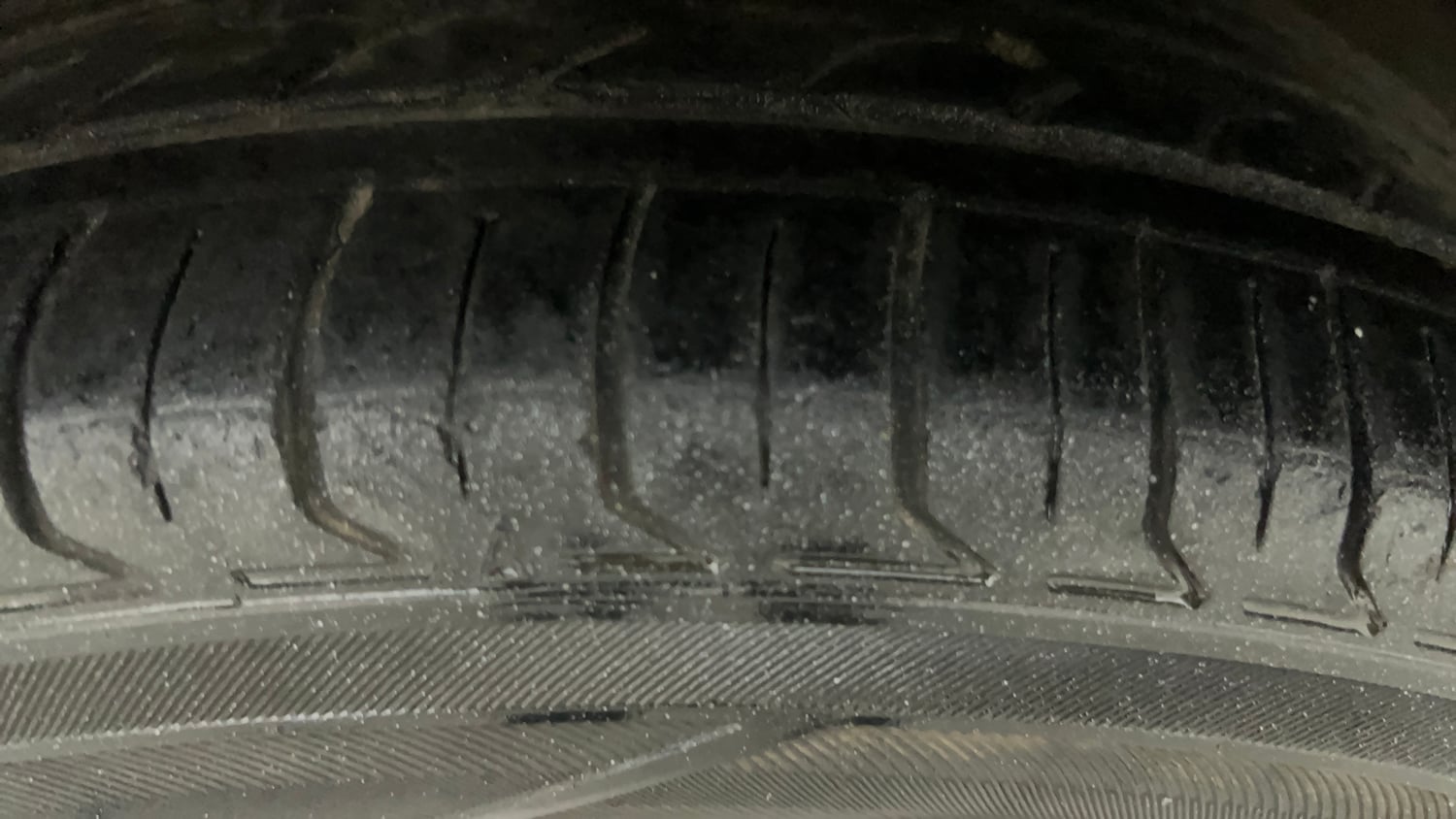 Used 2014 Honda Amaze 1.2 S i-VTEC Petrol Manual tyres RIGHT REAR TYRE TREAD VIEW