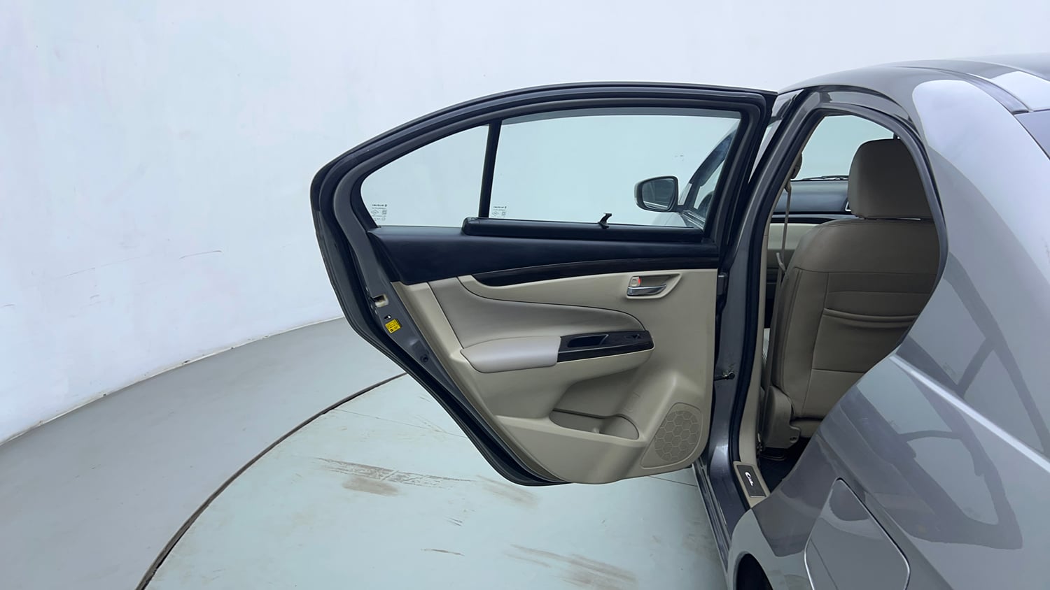 Used 2018 Maruti Suzuki Ciaz Alpha 1.4 AT Petrol Automatic interior LEFT REAR DOOR OPEN VIEW