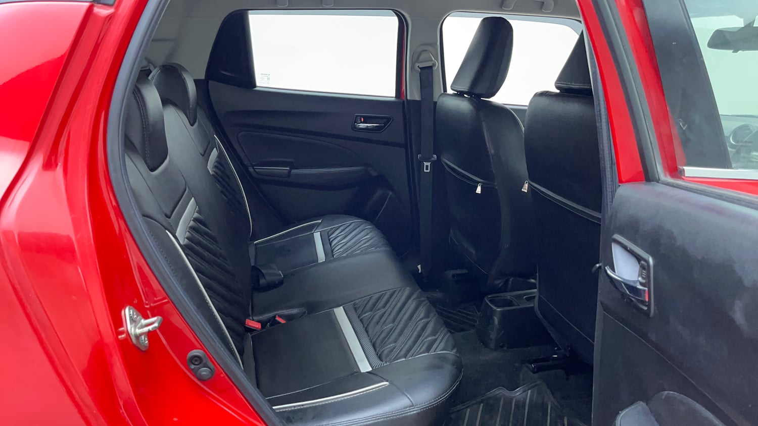 Used 2019 Maruti Suzuki Swift VXi Petrol Manual interior RIGHT SIDE REAR DOOR CABIN VIEW