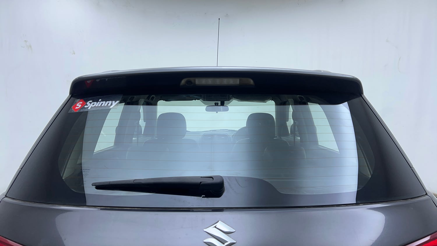 Used 2018 Maruti Suzuki Vitara Brezza [2016-2020] ZDi Plus Diesel Manual exterior BACK WINDSHIELD VIEW
